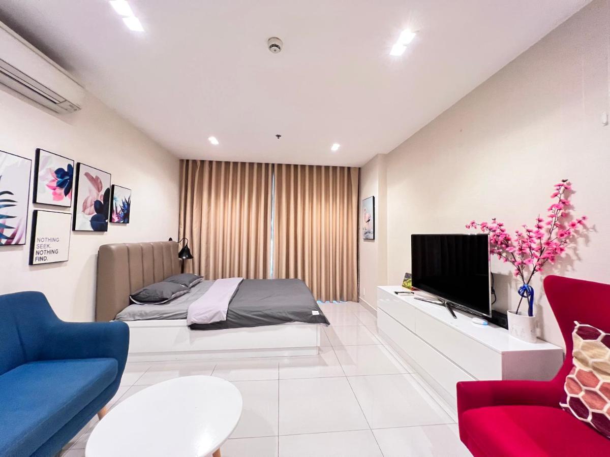 Căn hộ Sky Center Thap A Gan San Bay Tan Son Nhat